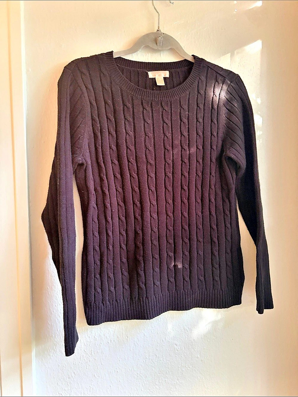 White Stag Cable Knit Crewneck Sweater black Medium